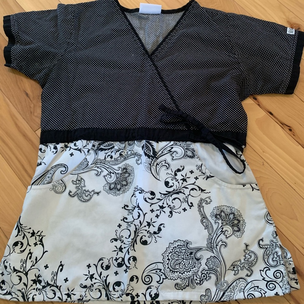 Scrub top - uniform advantage